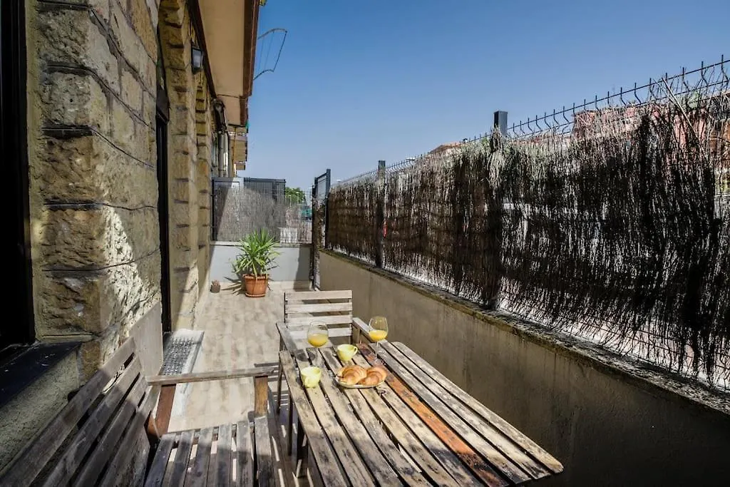 Alquiler Piso Con Terraza Para Parejas O Familias location